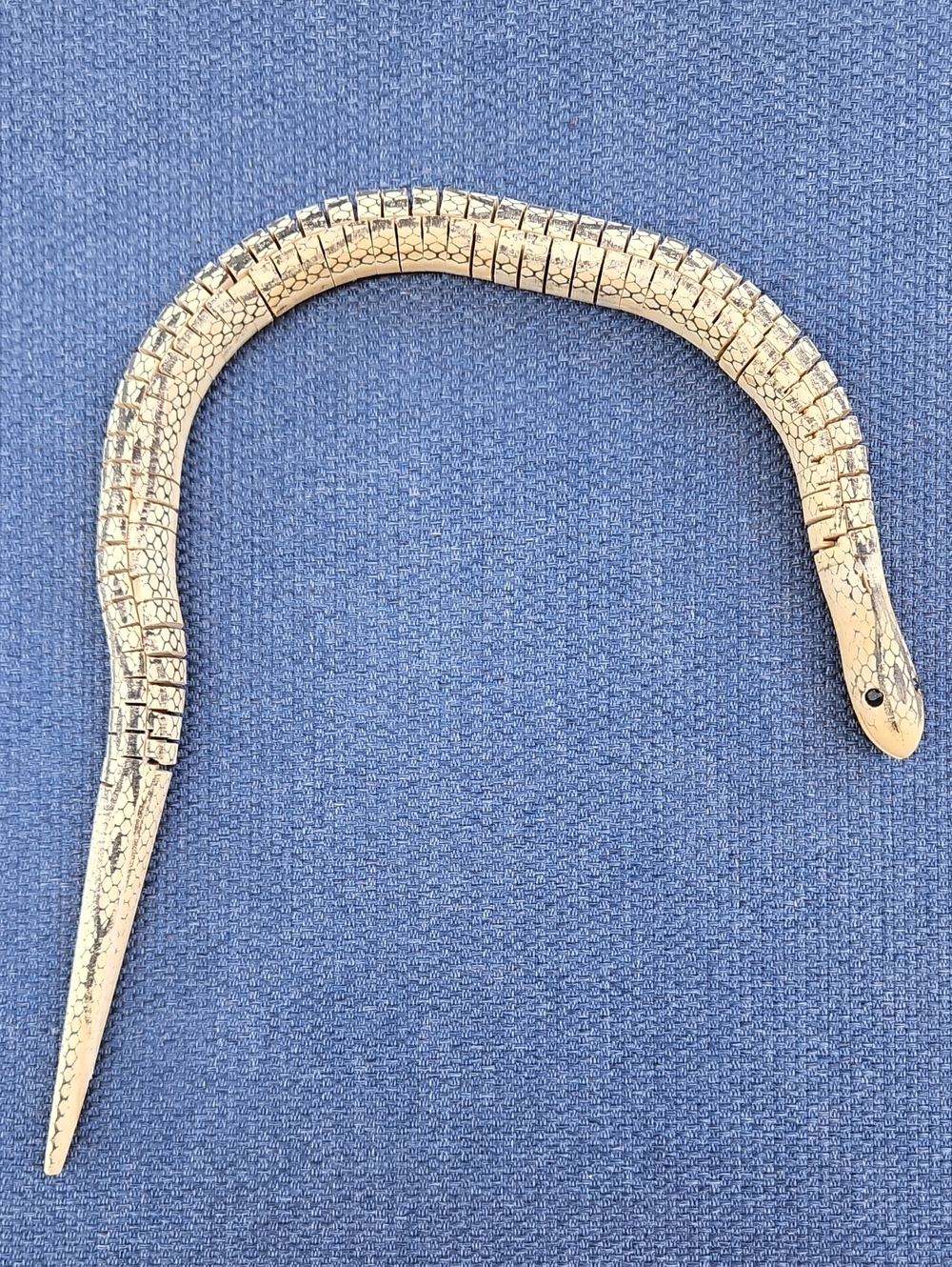 Articulated Moving Carved Wood Wiggle Snake Toy Play 19.5"